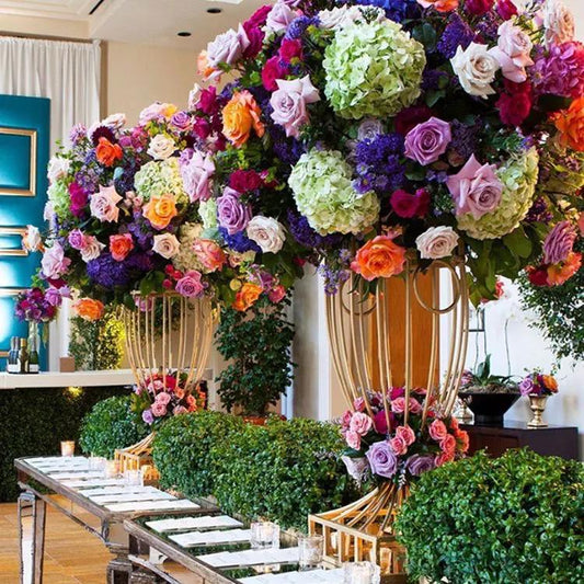 Elegance Blooms: Luxury Flower Wedding Centerpieces