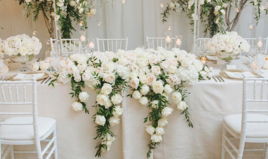 Wedding headtable