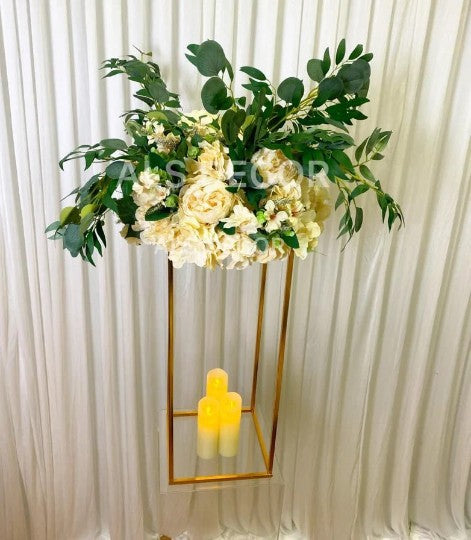 Exquisite Blooms: Rental Personalised Flower Centerpieces for Your Special Occasion