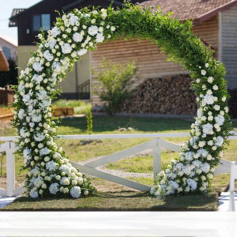 Enchanting Blooms: Floral Circular Backdrop for Unforgettable Special Events