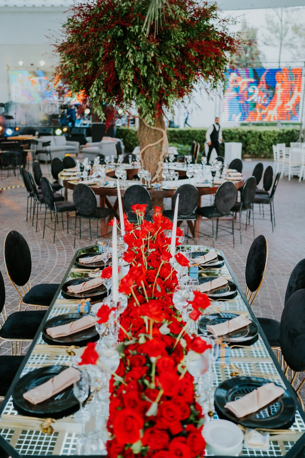 Elegance in Bloom: Wedding Table Centerpieces Venue Decor Package